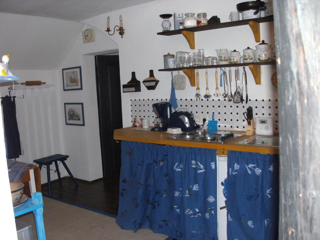 מלון Mannebach  Haus Klara חדר תמונה